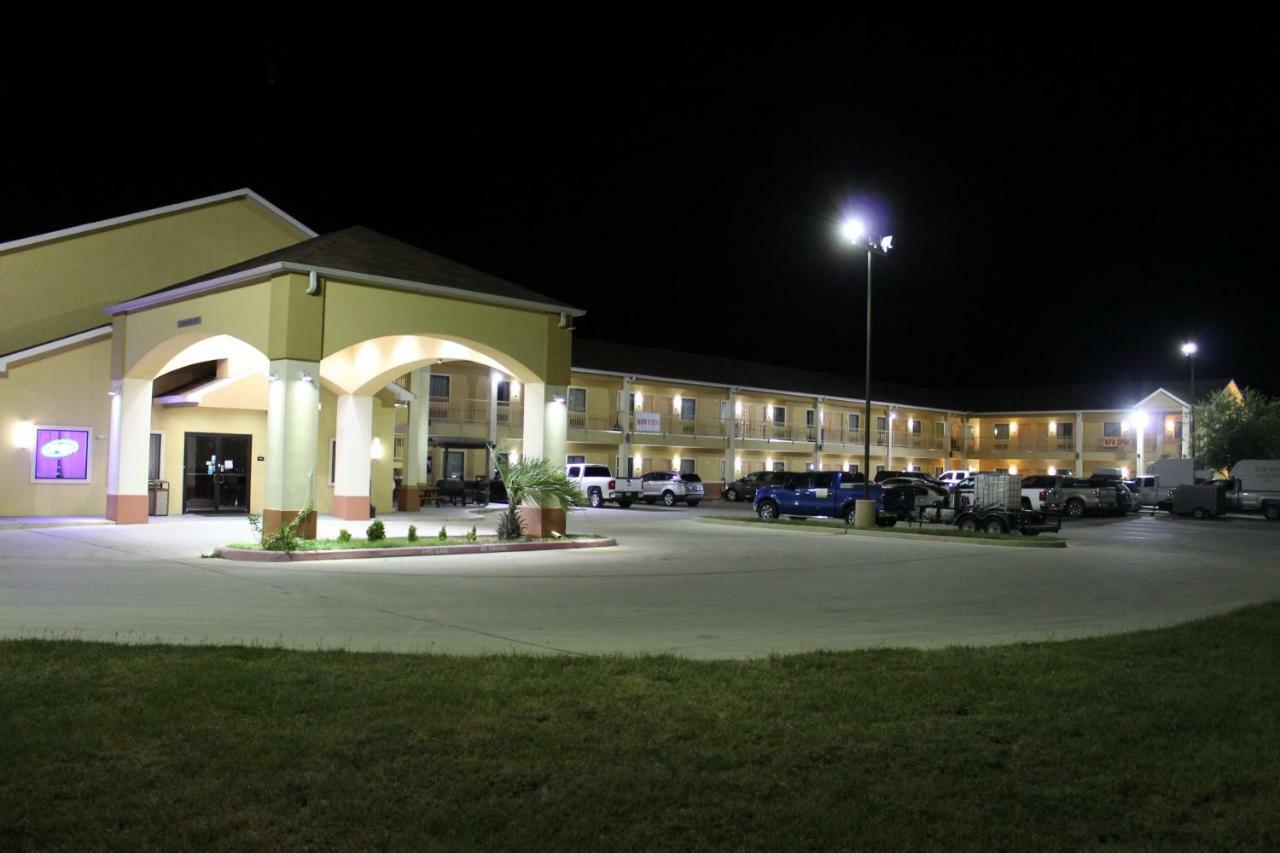 Horizon Inn&Suites Pearsall Exterior foto